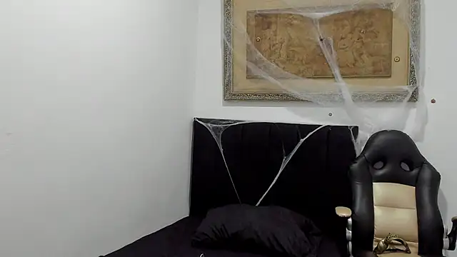 cassian gold online show from 10-28-25, 02:34