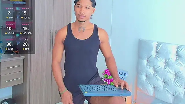 Snapshot of cassian_gold chatting on 07-22-26, 02:52 cassian gold online show from 07-22-26, 02:52