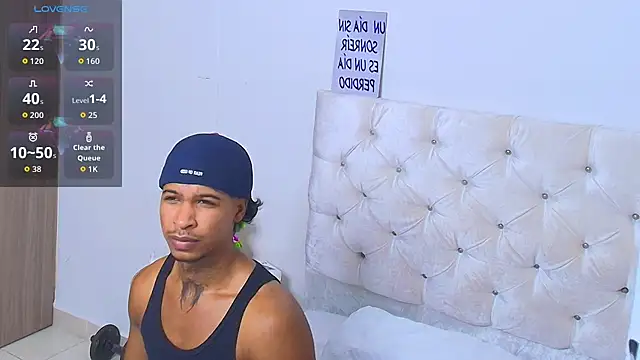 Snapshot of cassian_gold chatting on 07-09-26, 02:45 cassian gold online show from 07-09-26, 02:45