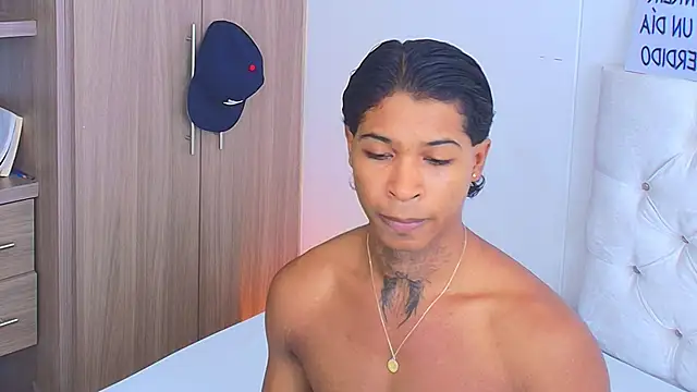 Snapshot of cassian_gold chatting on 06-02-26, 09:37 cassian gold online show from 06-02-26, 09:37