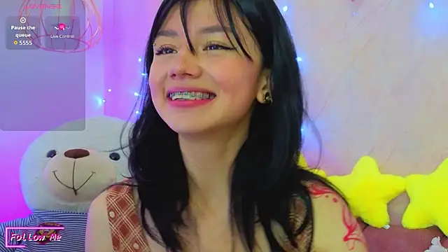 april bennett online show from 03-17-26, 01:03