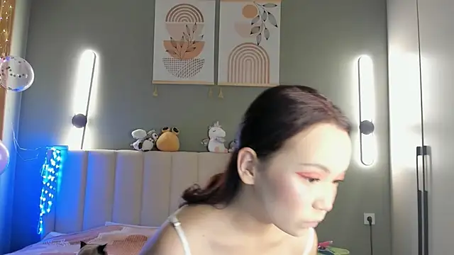 Snapshot of tokipokki chatting on 11-10-25, 12:37 tokipokki online show from 11-10-25, 12:37