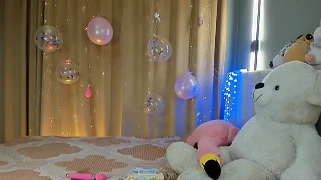 Snapshot of tokipokki chatting on 11-12-25, 12:48 tokipokki online show from 11-12-25, 12:48