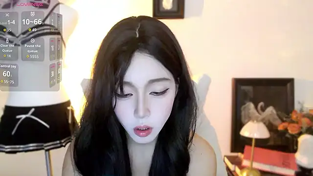 Wfrost0707 online show from 11-14-25, 06:50