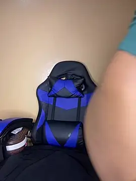 MilfBoobsxx online show from 07-23-26, 01:19