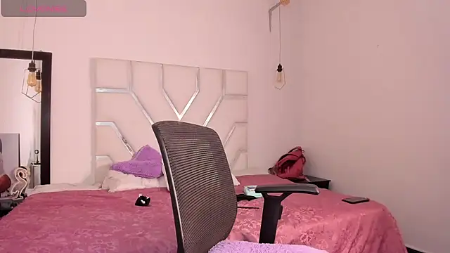 EnigmaRose 1 online show from 10-03-25, 05:31