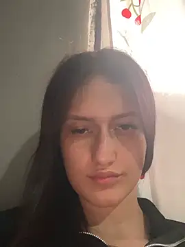 Caroline daring online show from 03-21-26, 08:46