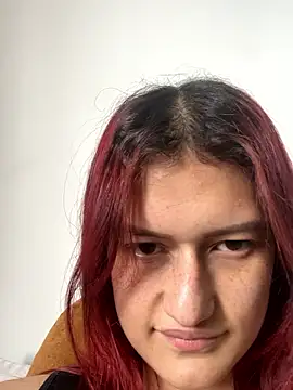 Caroline daring online show from 03-11-26, 06:57