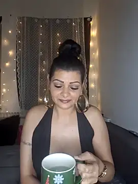 Pillango1212 online show from 01-31-26, 07:12