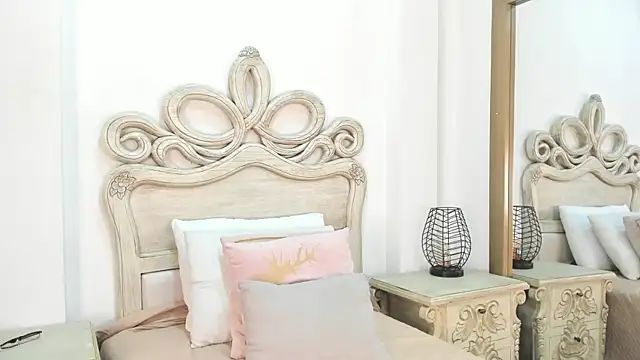 michell blakke online show from 12-05-25, 11:42