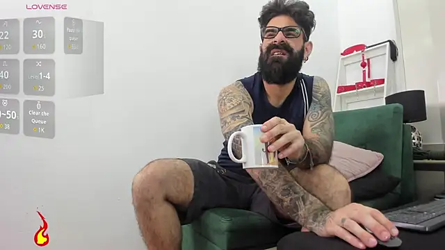 Harald Smed online show from 11-11-25, 01:28