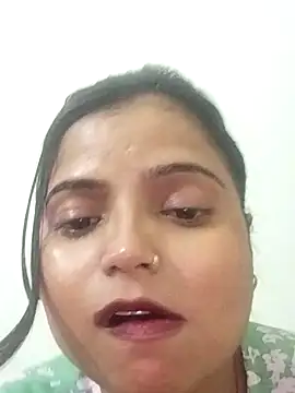 Hot-Pooja25 online show from 04-12-26, 05:49