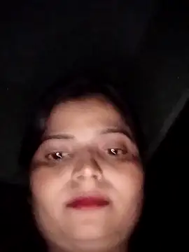 Hot-Pooja25 online show from 04-10-26, 05:42