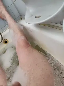 Treport84 online show from 04-04-26, 02:34