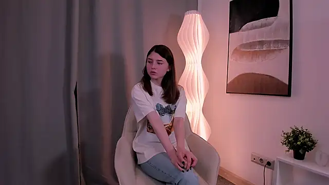 KeikoWideman online show from 09-10-25, 08:24