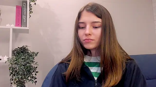 KeikoWideman online show from 09-24-25, 06:14