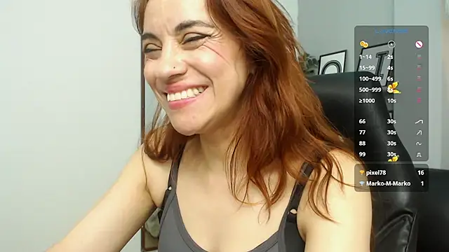 Snapshot of KendallWood_ chatting on 06-11-26, 12:32 KendallWood online show from 06-11-26, 12:32