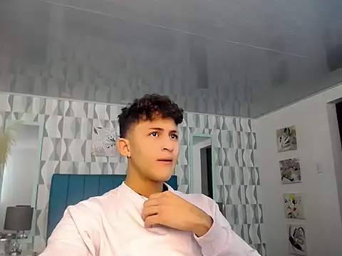 Axel savage online show from 10-07-25, 12:06
