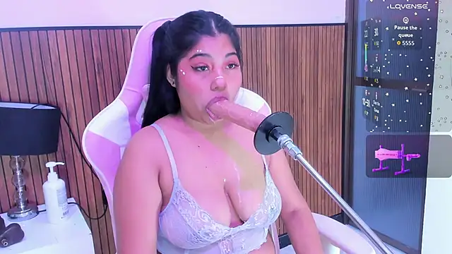 mysticlatina1 online show from 11-04-25, 12:09