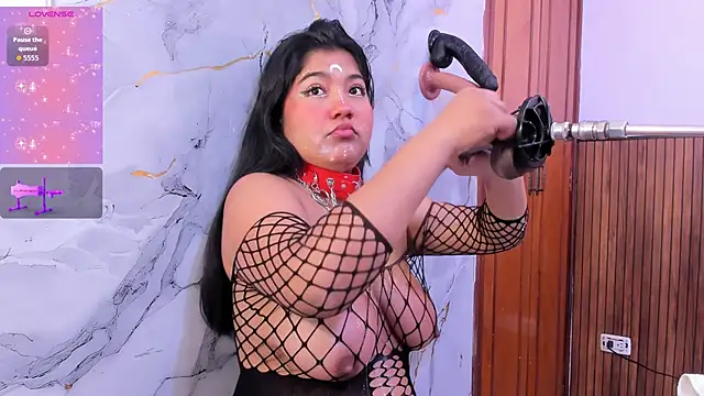Snapshot of mysticlatina1 chatting on 03-27-26, 12:17 mysticlatina1 online show from 03-27-26, 12:17
