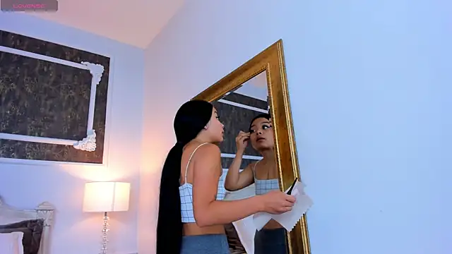 SharonBonet online show from 10-30-25, 11:19