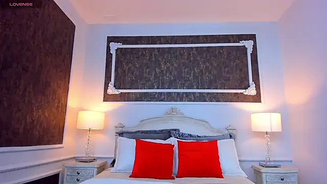 SharonBonet online show from 09-30-25, 11:05