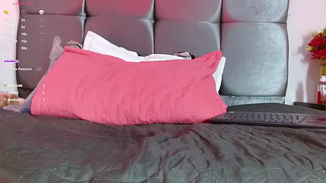 Karol wish online show from 11-16-25, 08:19