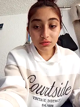 Lia Teen online show from 10-11-25, 04:08