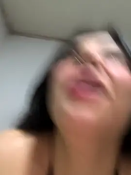 Daniela-rosee online show from 10-19-25, 12:24