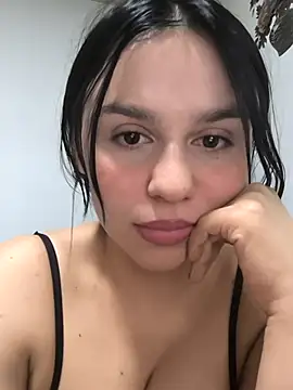 Daniela-rosee online show from 03-25-26, 04:01