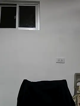 Daniela-rosee online show from 10-05-25, 02:24