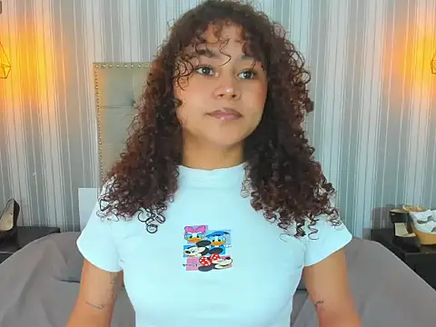 Sofiapassionne online show from 03-10-26, 01:48