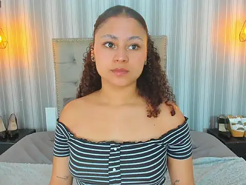 Sofiapassionne online show from 02-25-26, 02:06