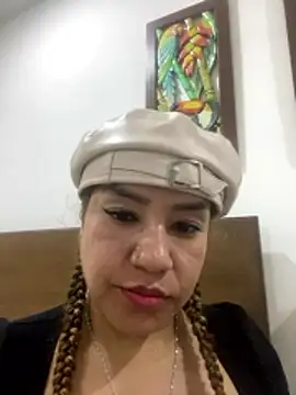 Dulce  Lovee online show from 01-12-26, 04:41