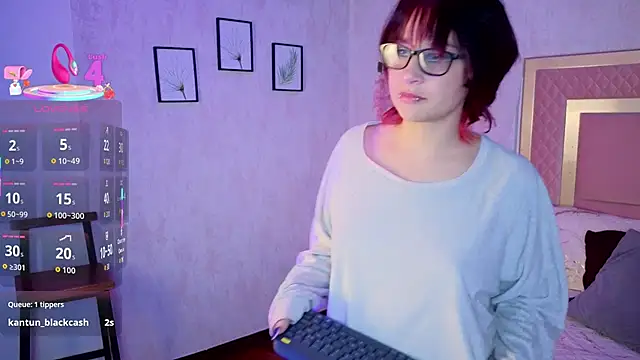 RobinBennett online show from 12-14-25, 01:12