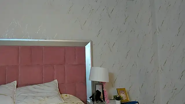 RobinBennett online show from 11-10-25, 02:49