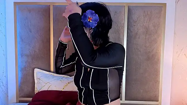 RobinBennett online show from 10-09-25, 04:02