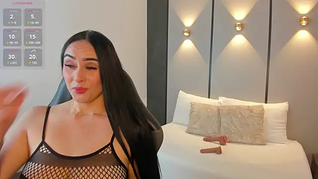 ashly moonn online show from 12-15-25, 12:22