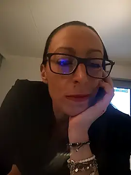 Astrid3 online show from 09-28-25, 08:49