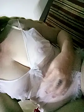 Snapshot of Nonaa6 chatting on 09-17-25, 08:55 Nonaa6 online show from 09-17-25, 08:55