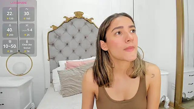 Skylerwhite02 online show from 03-07-26, 03:57