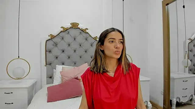 Skylerwhite02 online show from 04-08-26, 03:30