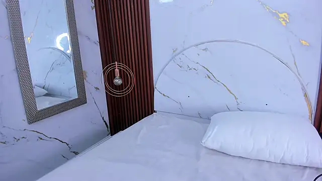 marianarey1  online show from 11-28-25, 08:20