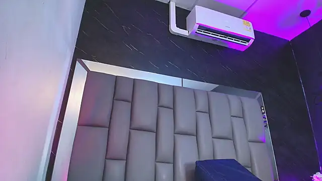 kissme luna online show from 11-21-25, 07:02