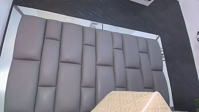 kissme luna online show from 02-13-26, 07:03