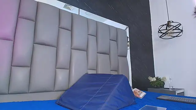 kissme luna online show from 01-14-26, 06:55