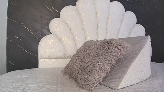 kissme luna online show from 03-16-26, 07:05