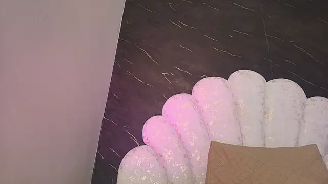 kissme luna online show from 05-06-26, 07:07
