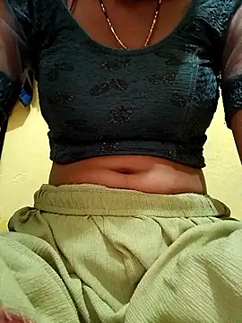 Snapshot of Aasha_devi05 chatting on 10-18-25, 04:47 Aasha devi05 online show from 10-18-25, 04:47