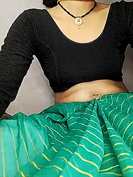 Snapshot of Aasha_devi05 chatting on 05-05-26, 05:38 Aasha devi05 online show from 05-05-26, 05:38